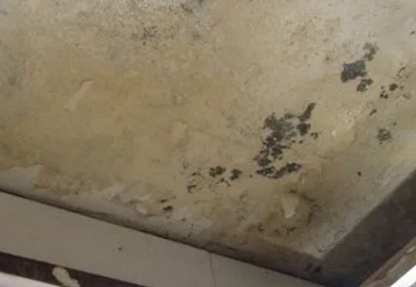 吴起阳台漏水维修公司分享下吴起卫生间渗水维修需要注意哪些问题。
