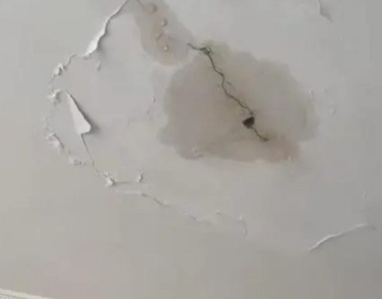 吴起阳台漏水维修公司分享下屋面防水工程质量问题原因分析